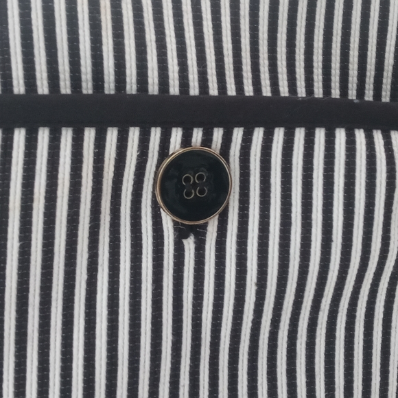 TALBOTS black and white suit jacket - Picture 3 of 8